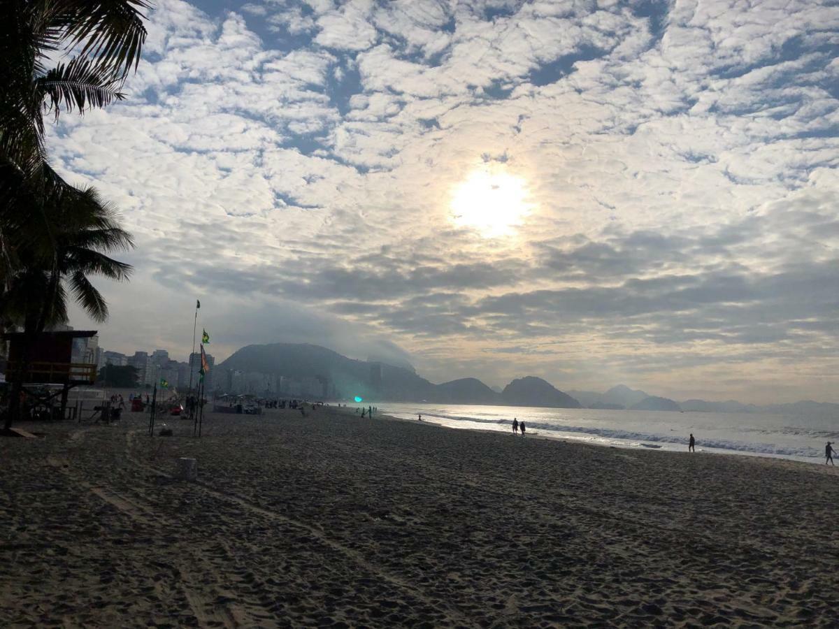 Copa - Copacabana Posto 4 Apartamento *
